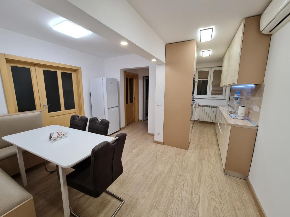 Luxury Panoramic Apartment Oradea Extérieur photo