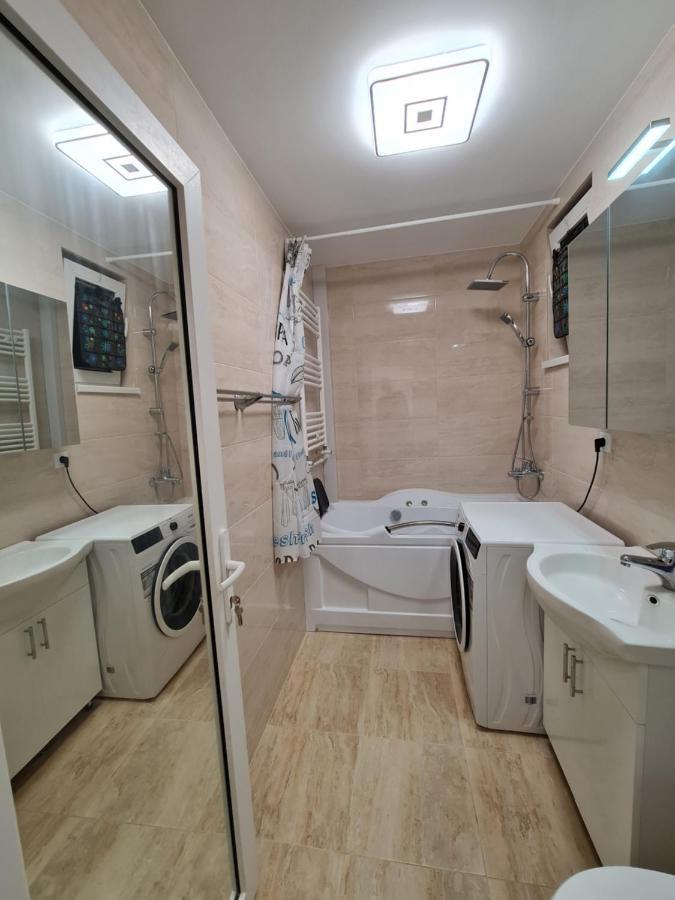 Luxury Panoramic Apartment Oradea Extérieur photo