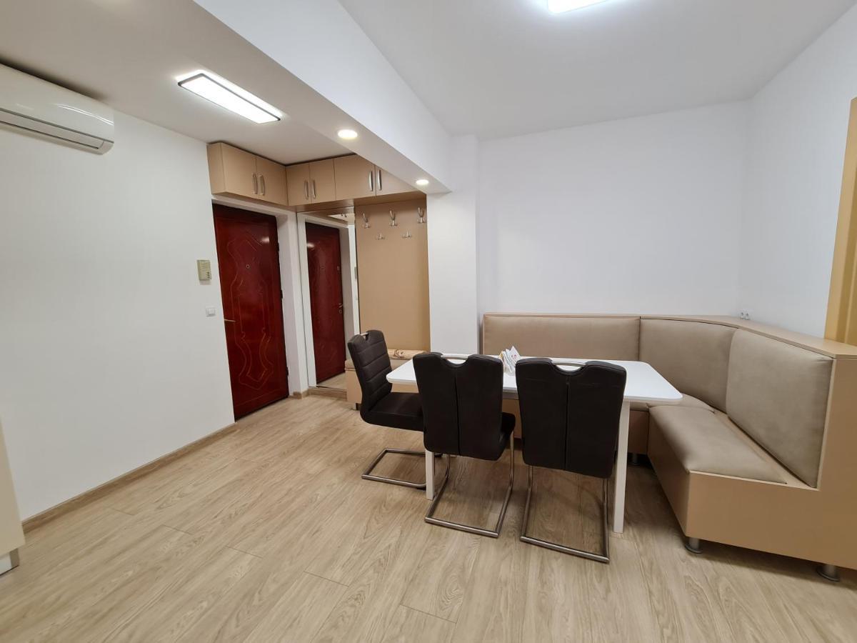 Luxury Panoramic Apartment Oradea Extérieur photo